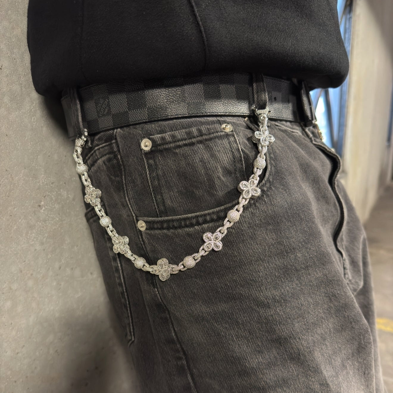 Clover Crystal Wallet Chain