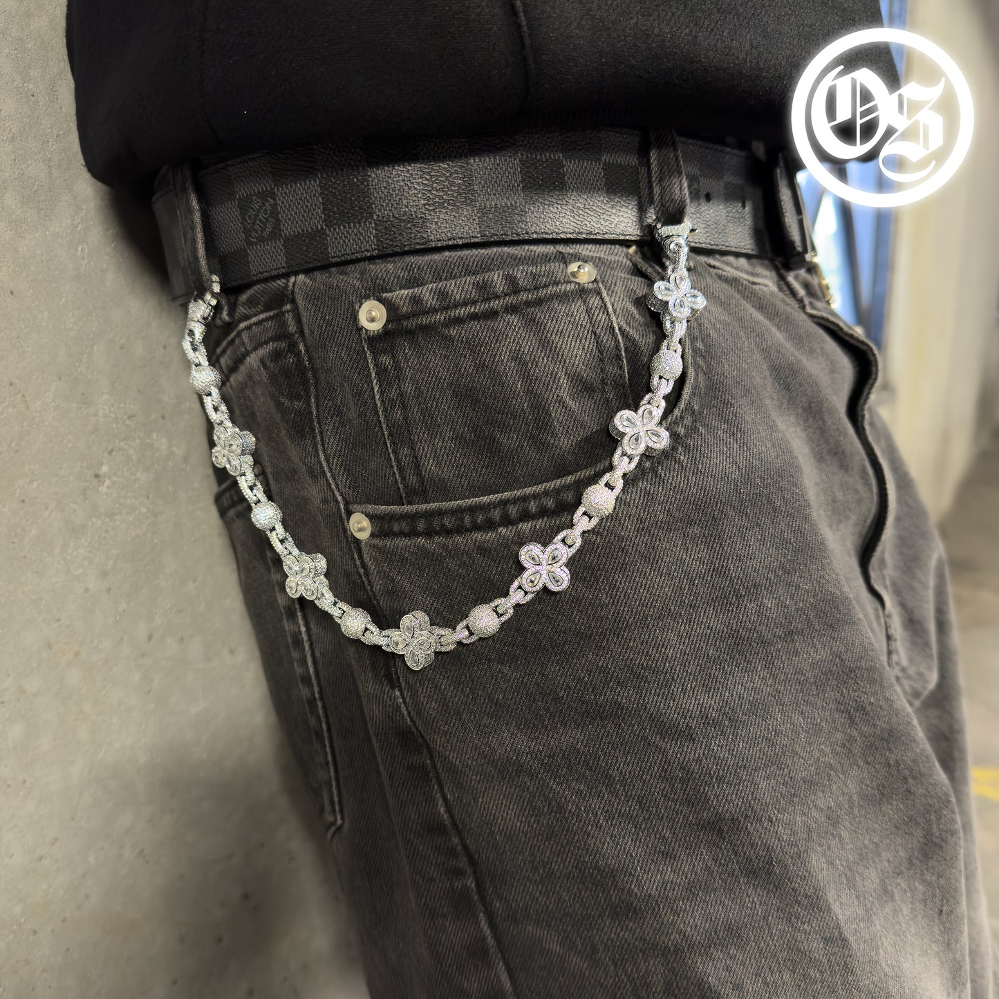 Clover Crystal Wallet Chain