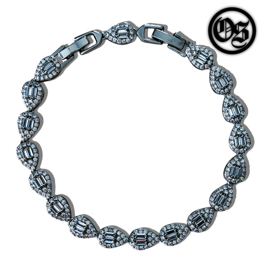 Cubic Teardrop Bracelet