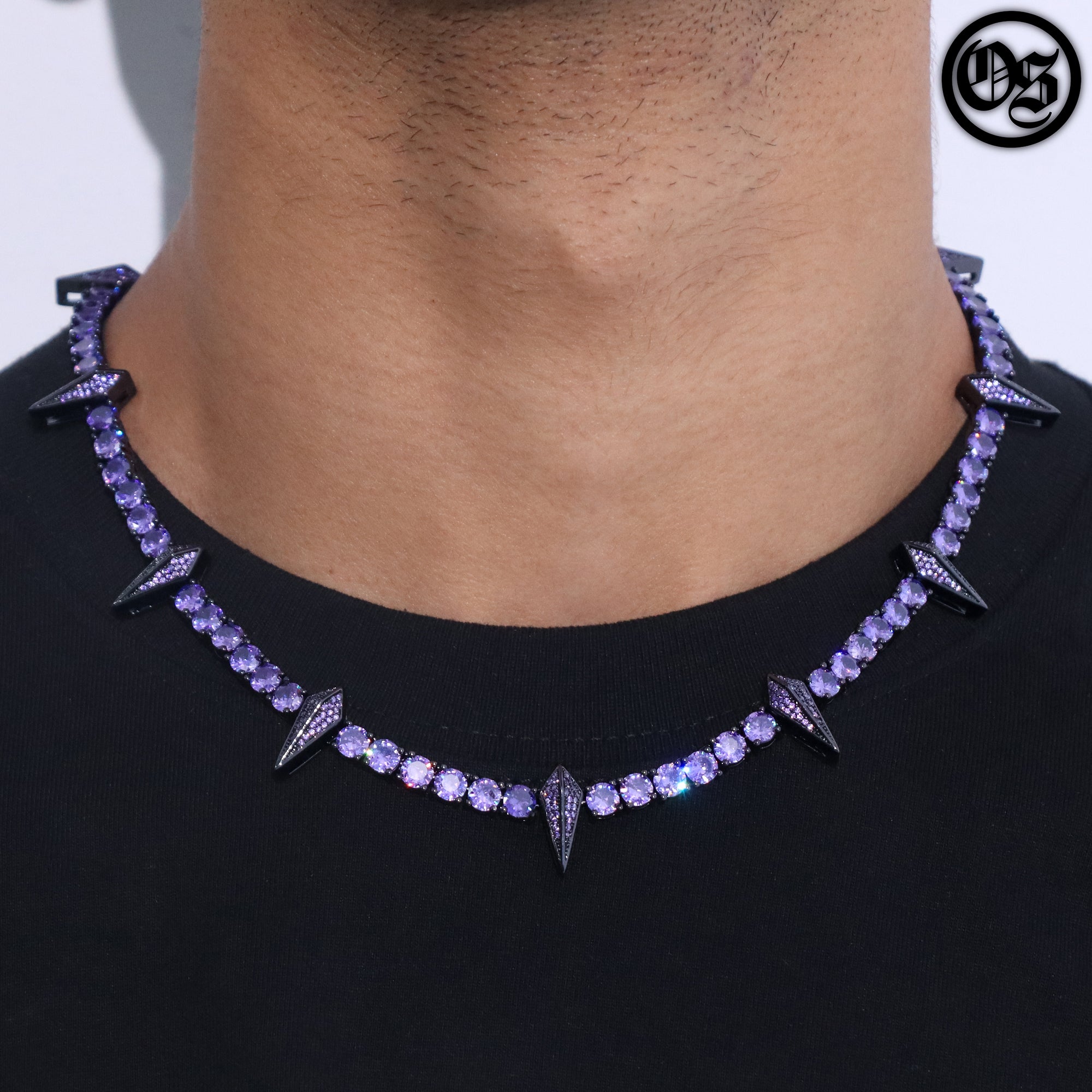 Fang Chains