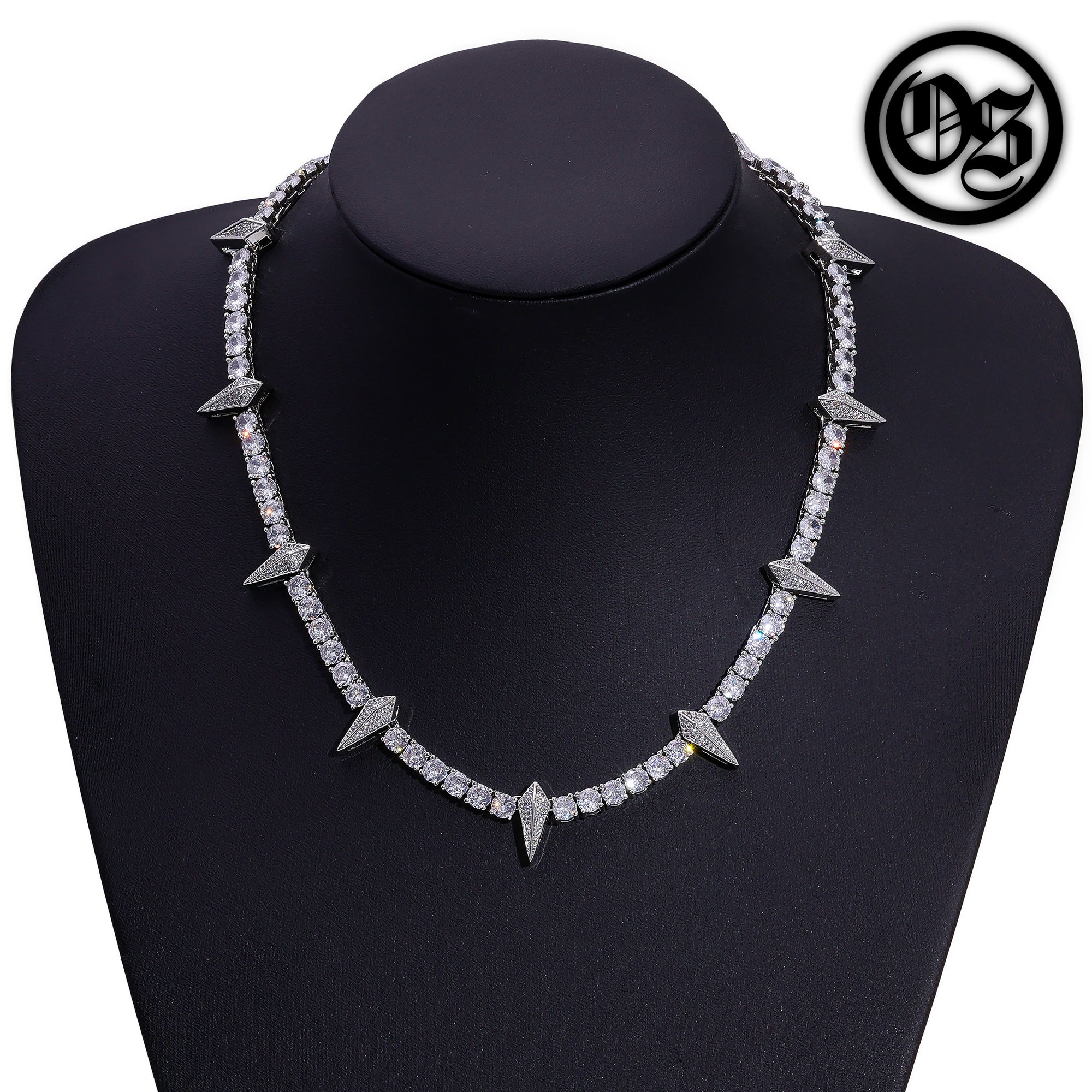 Fang Chains