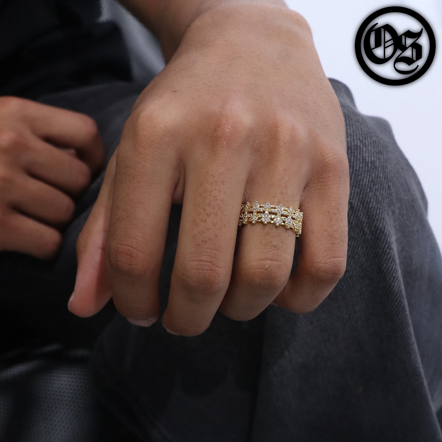 Infinite Cross Rings