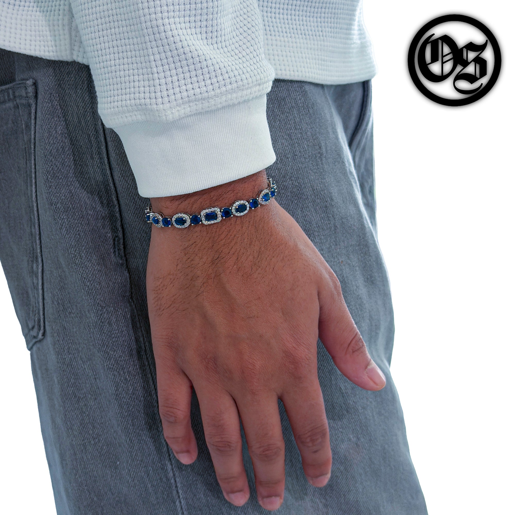 Armband mit mehreren Steinen