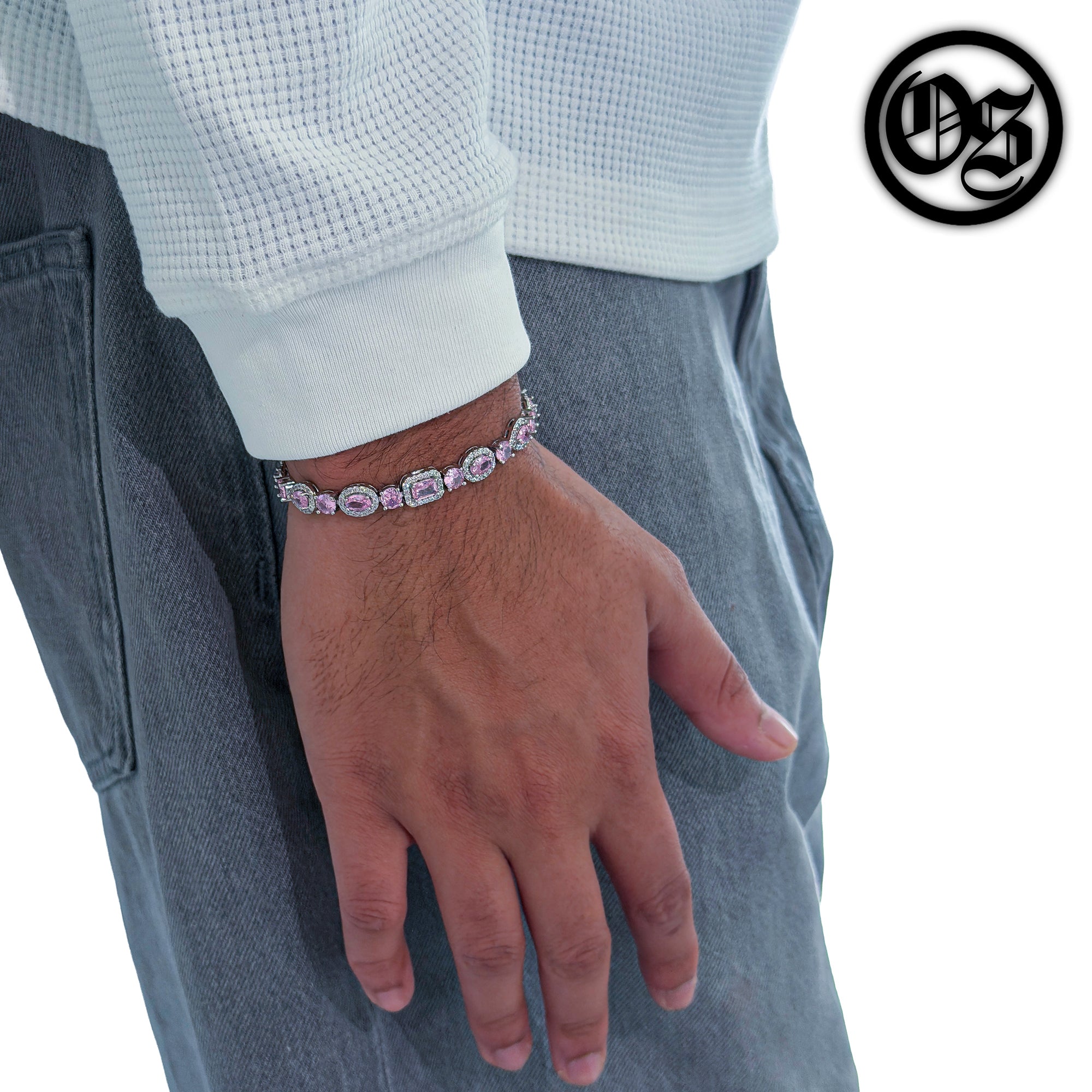 Armband mit mehreren Steinen