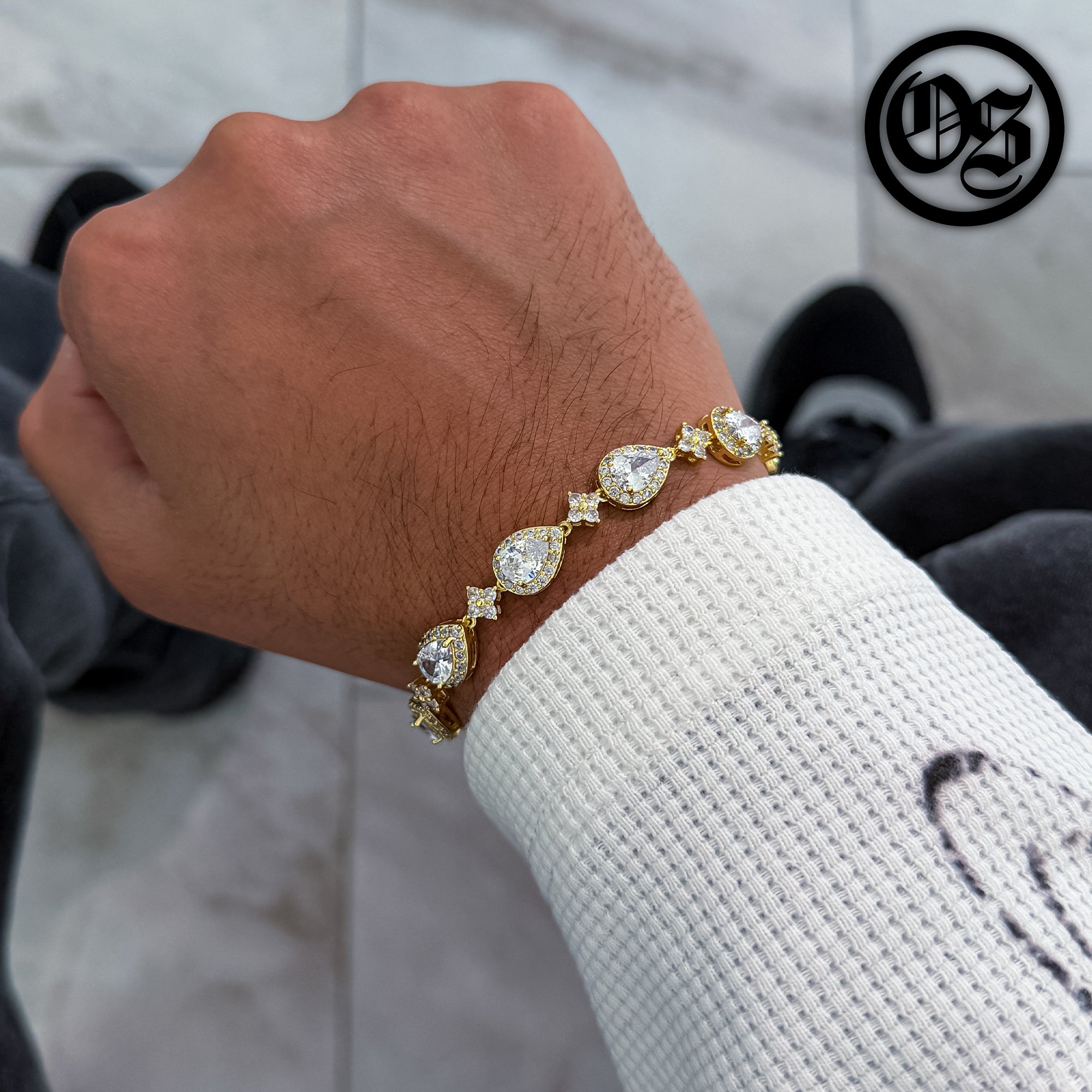 Armband mit Sterntropfen